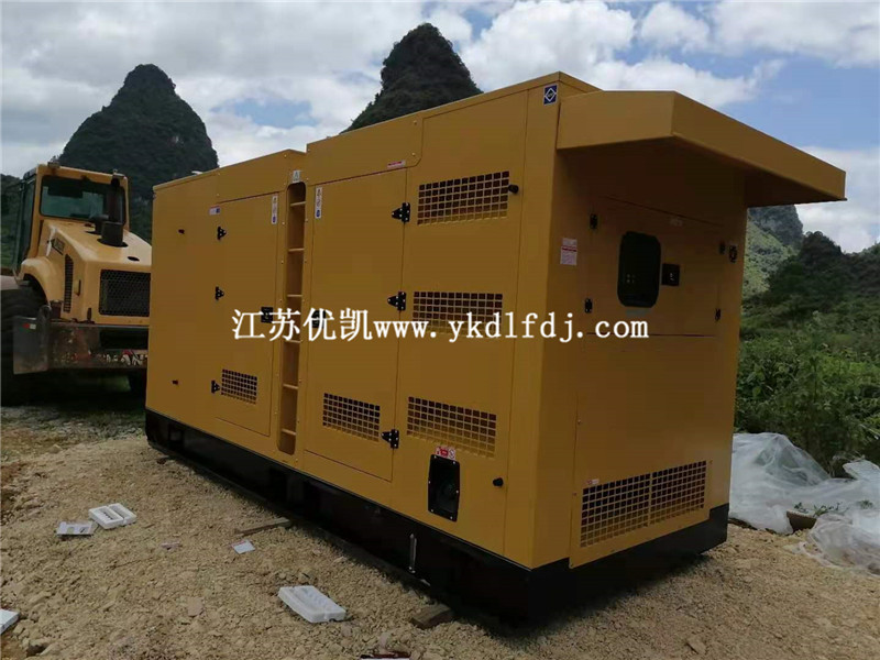 2021年7月10日，2臺(tái)玉柴400KW戶外靜音箱型發(fā)電機(jī)組交付廣西某項(xiàng)目使用