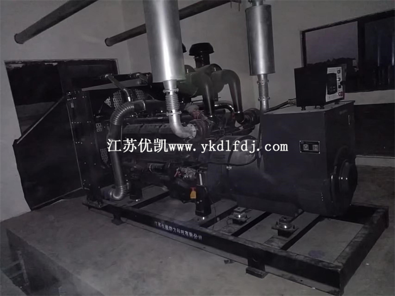 2022年4月27日，600KW上柴發(fā)電機(jī)組交付廣西欽州某工程使用