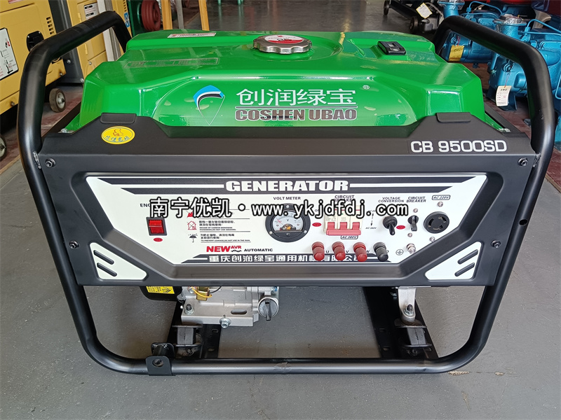 2022年10月14日，客戶到店自提8KW汽油發(fā)電機